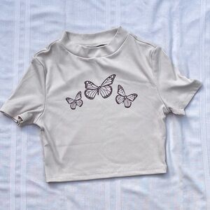 SHEIN Fitted Butterfly Graphic Crop Top Small